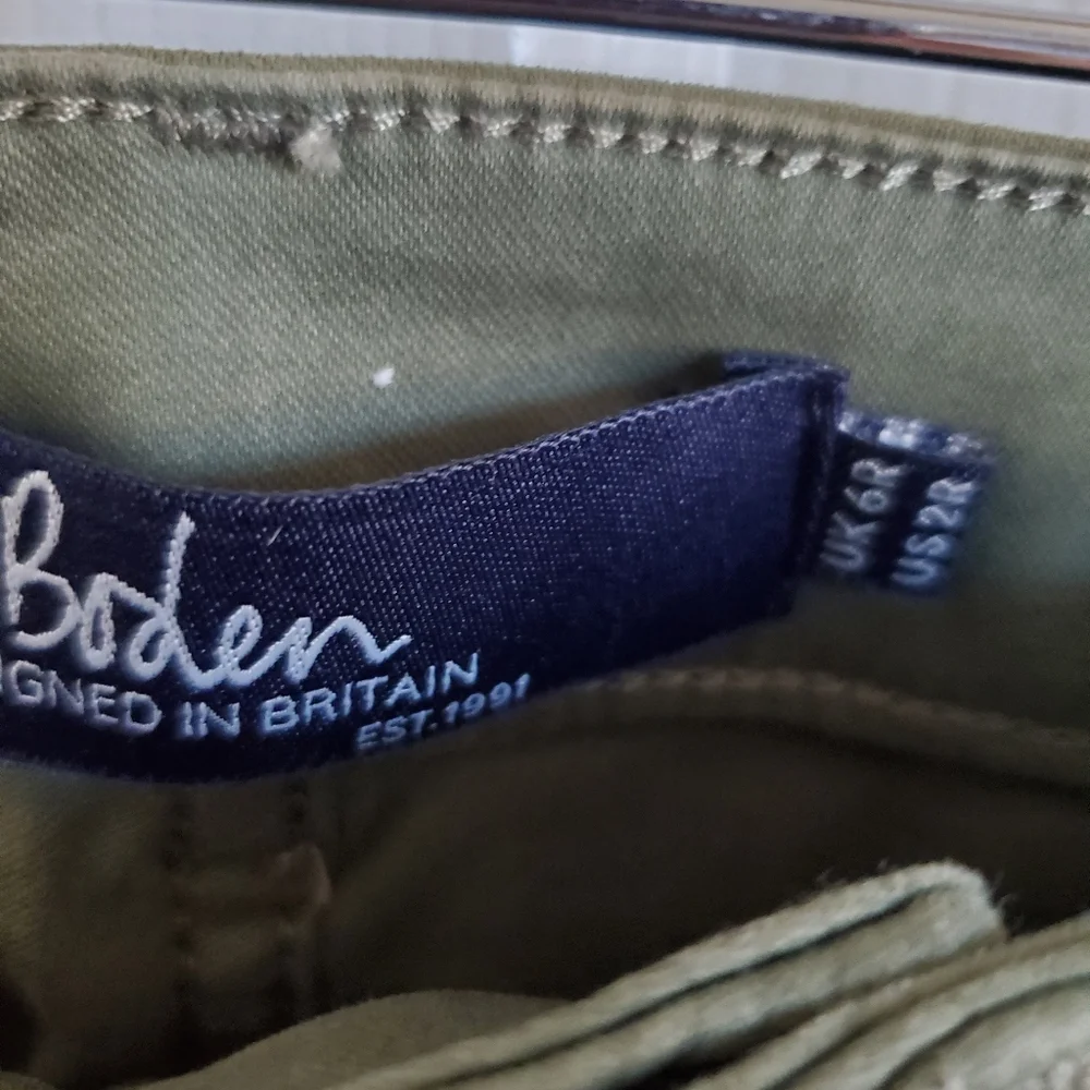 Boden Olive Green Skinny Biker Pants Women Size 2
